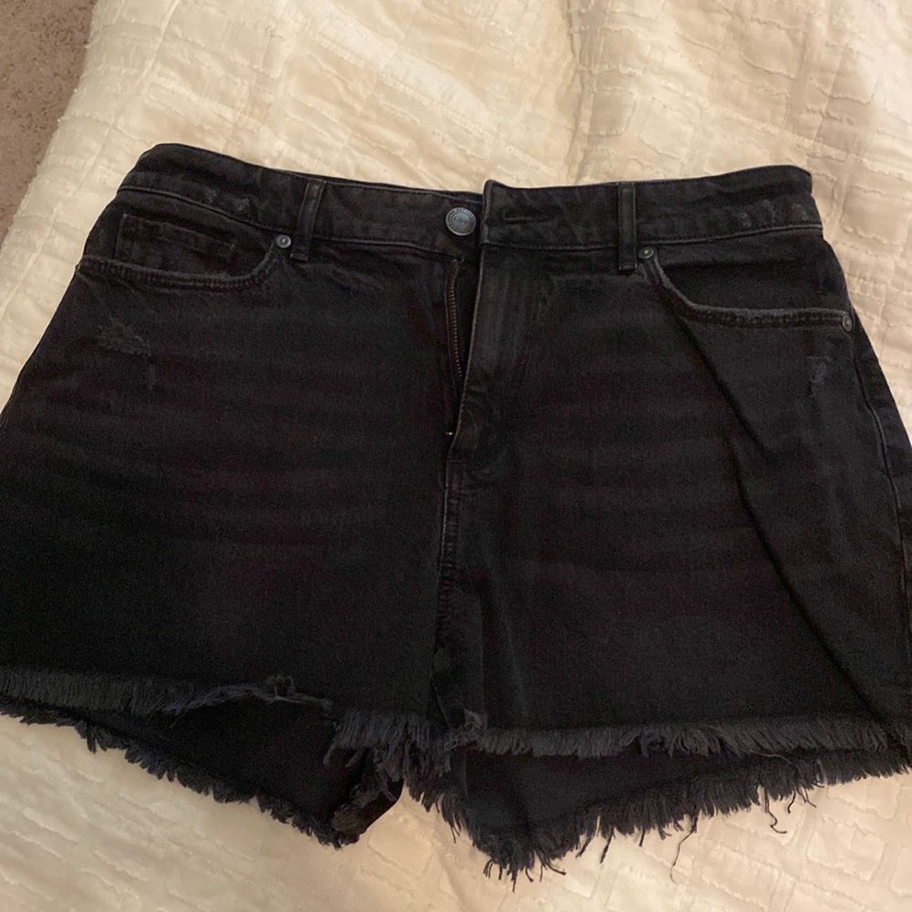 Distressed black denim shorts